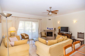 159D, 2 Bedroom Apartment On Gramacho Golf Course